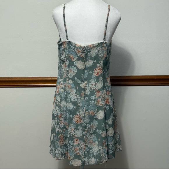 BCBGeneration Floral Fit & Flare Mini Babydoll Dress Womens Size 10 Coquette Y2K - Picture 5 of 12